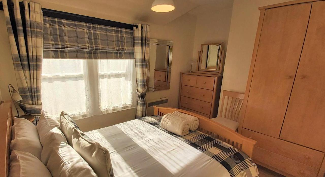 127 On Atholl Apartman Pitlochry Kültér fotó